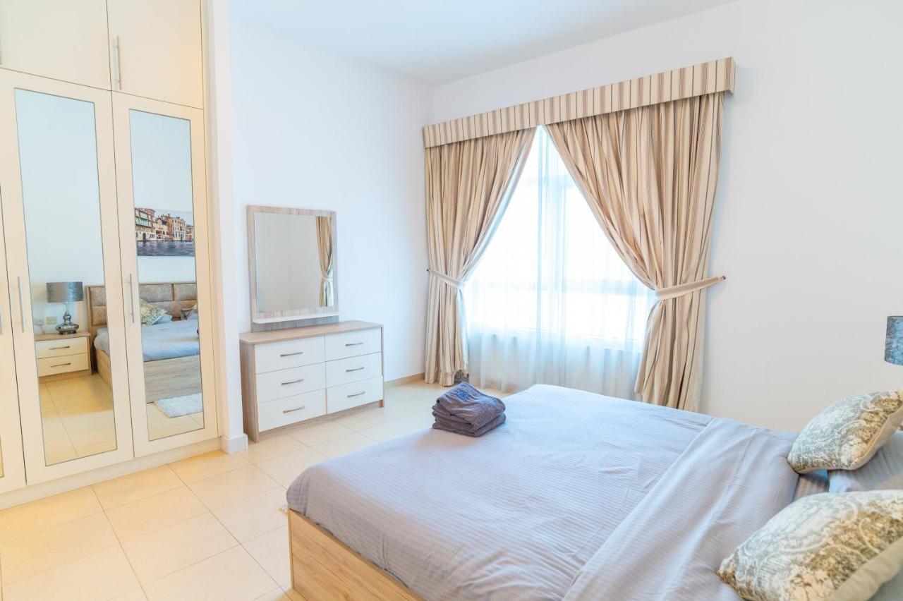 Luxury Escapes - Spacious 2Br Apt In The Heart Of Dubai Marina- Yacht Bay Exterior photo